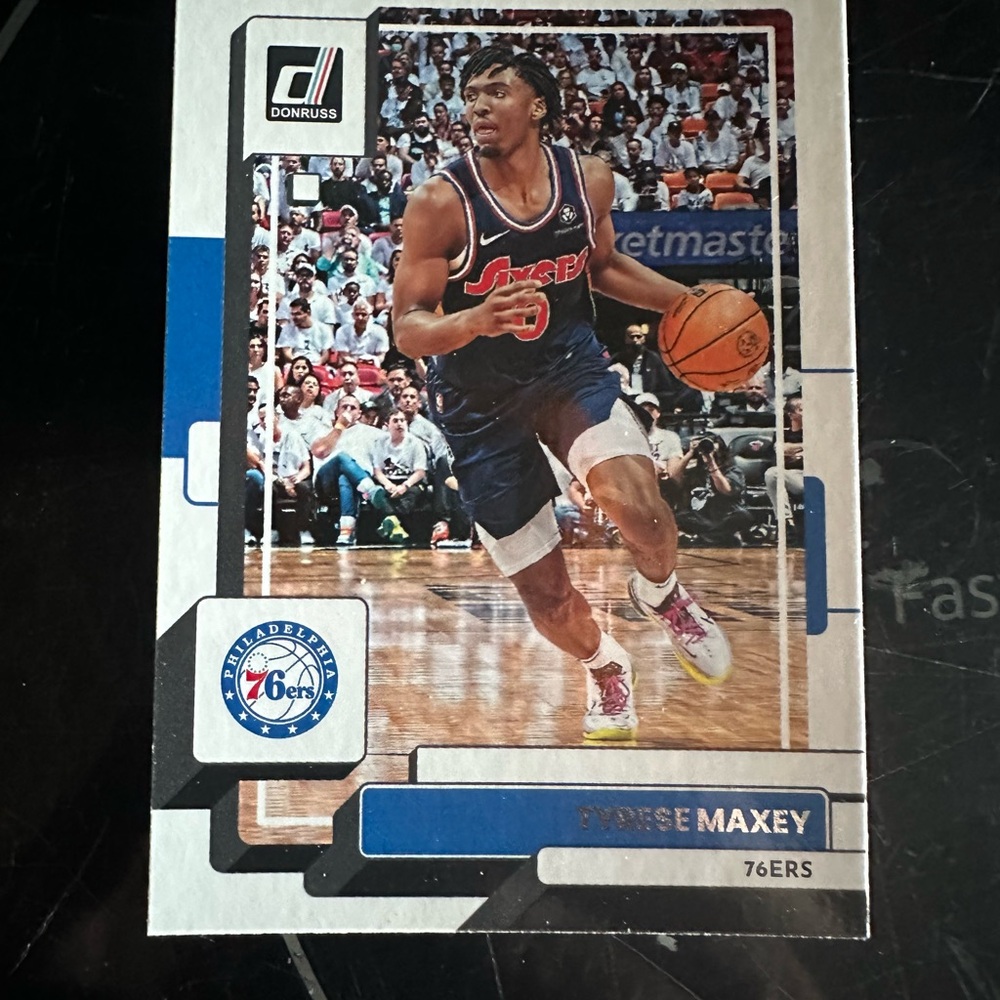 Tyrese Maxey Card!!